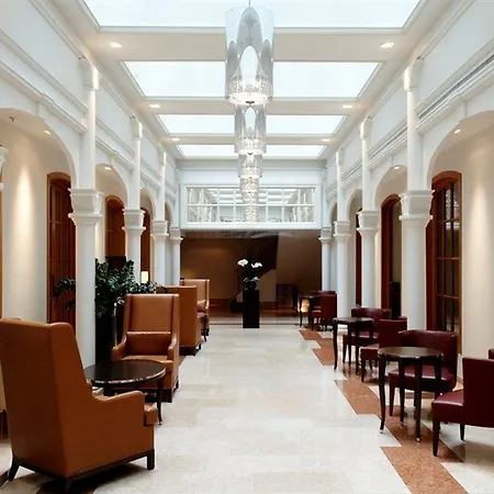 Park Plaza Victoria Amsterdam