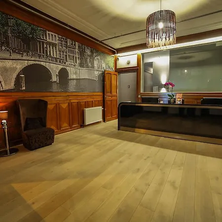 Hotell Mansion 3*