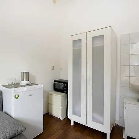 Bed & Breakfast Bilderdijkstraat *