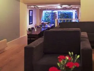 Agora Hotel 2*