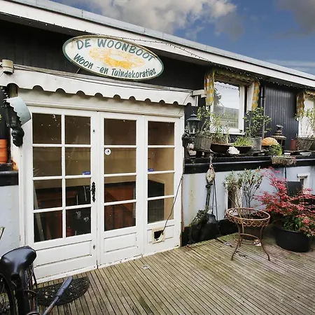 Privatunterkunft Nieuwpoortkade Houseboat - Canalview Ams *