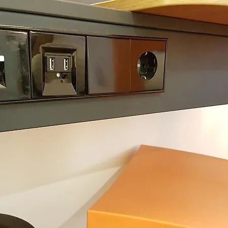 מלון Easyhotel Arena Boulevard אמסטרדם