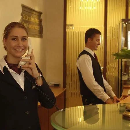 Inntel Centre Hotel 4*