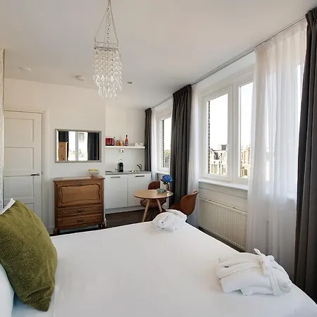 Bed & Breakfast Helmers