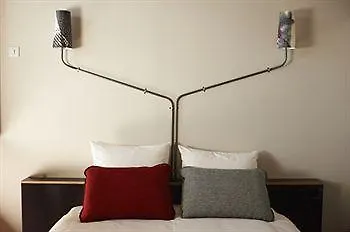 Volkshotel 3*
