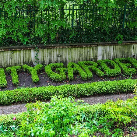 City Garden Hotel