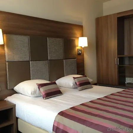 Ozo Cordial Hotel