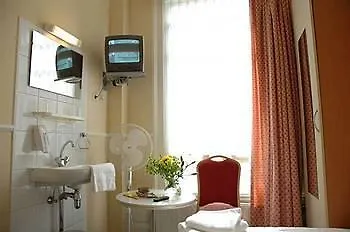 Sara's Boutique Otel