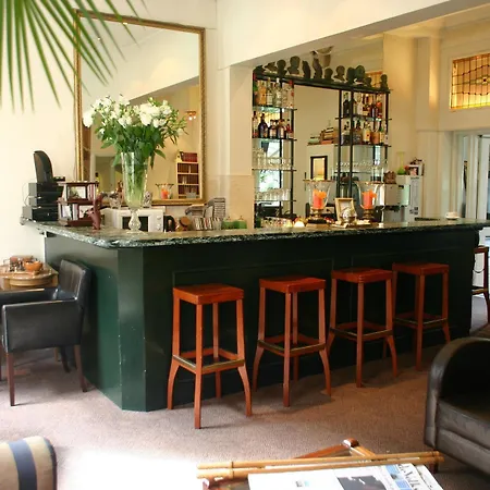Hotell Maison Elle 4*
