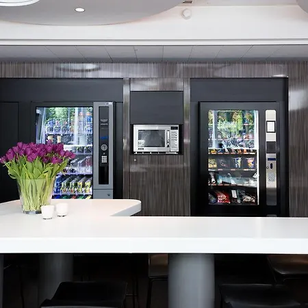 Qbic Wtc Hotel 3*