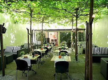 Hotel Agora