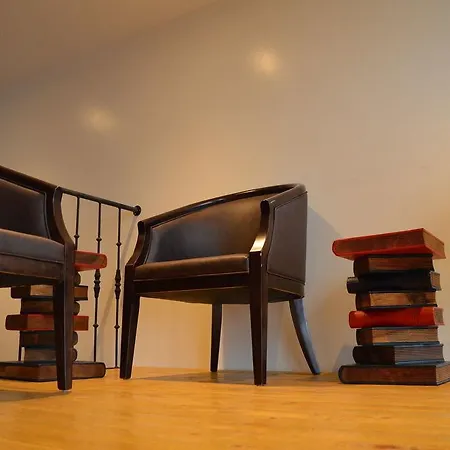 Hotel Library