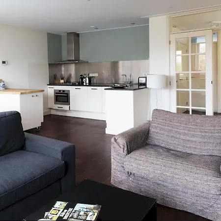 Marnix360apartments The Mansion 2*