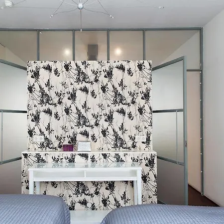 Marnix360apartments The Mansion 2* アムステルダム