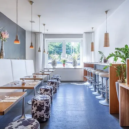 Hotel Victorie 3*
