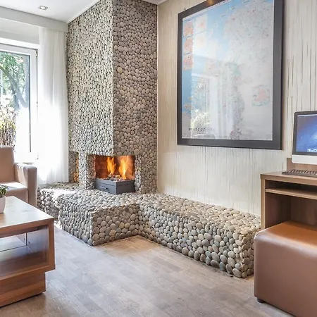 Hotel Victorie 3*