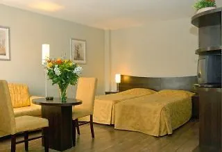 Hotel Damrak 3*