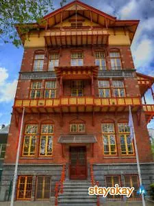 Stayokay Vondelpark Hostal