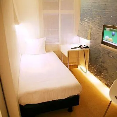 Ibis Styles Station