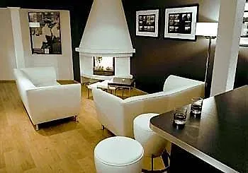 Nes Otel