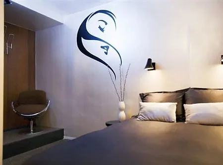 V Frederiksplein Hotel 3*