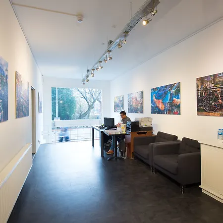 Museum Lane 2*