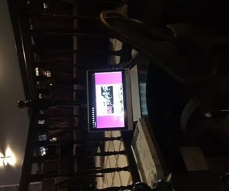 럭셔 3*