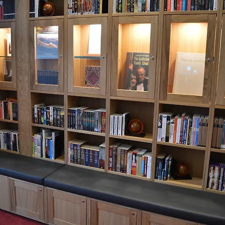 Library 3*