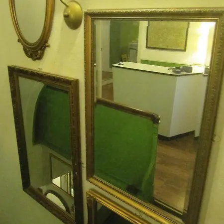 Pax Hotel
