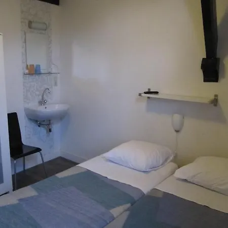 Pax Hotel