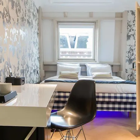 Canal Hotel Amsterdam