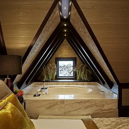 Hotel Twentyseven - Small Luxury Of The World