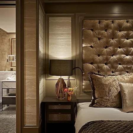 Twentyseven - Small Luxury Of The World Hotel