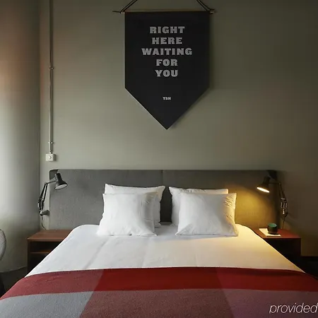 The Social Hub Hotel 4*