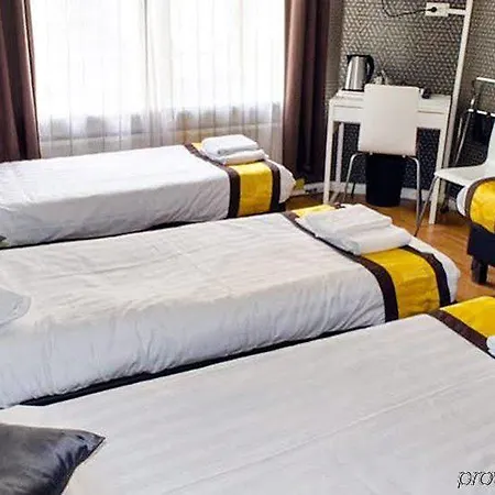 Flipper Hotel 2*