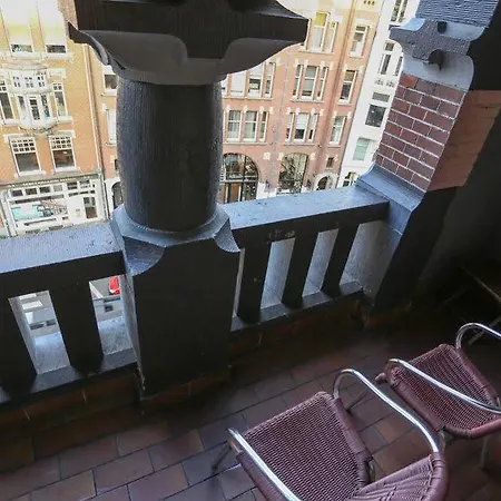 Nadia Hotel