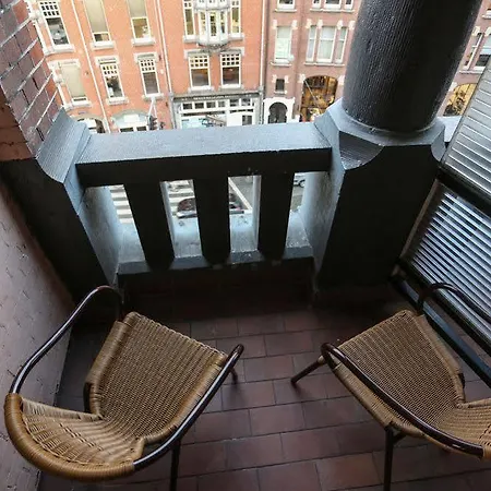 Nadia Hotel