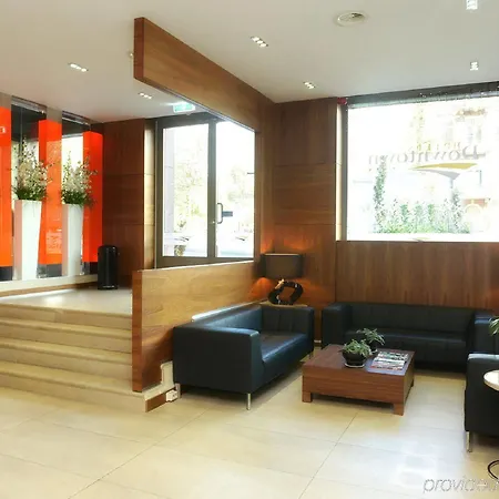Grand Downtown Hotel 4*