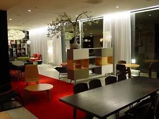 Hotel Citizenm South 4*