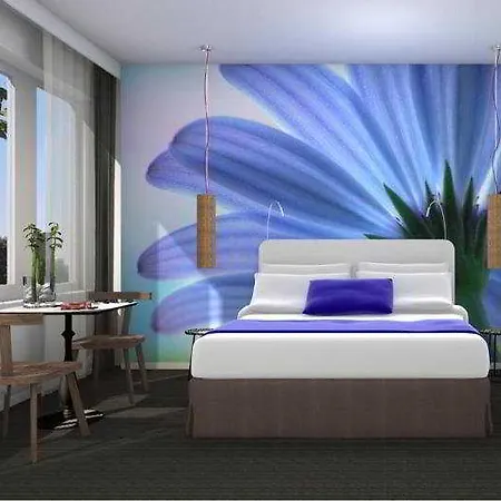 Conscious Vondelpark 3*