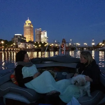 Amsteldam Bed and breakfast *