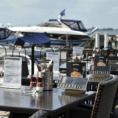 Golden Tulip Loosdrecht Hotel