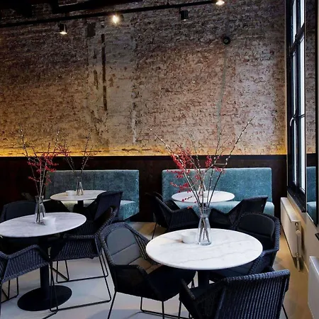 Hotel Boutique Oosteinde 3*