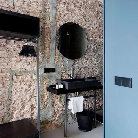 Hotel Boutique Oosteinde 3*