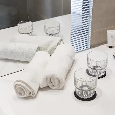 Quentin Zoo Hotel 4*