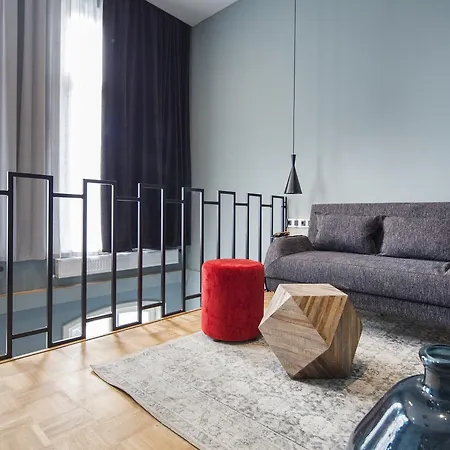 Hotel Quentin Zoo