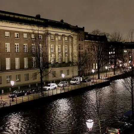 2 Houseboat Prinsengracht *
