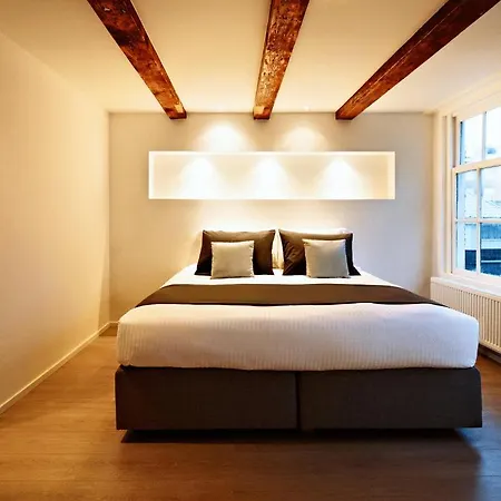 Hotel Ams 3*