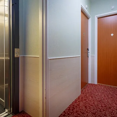 Downtown Hotel