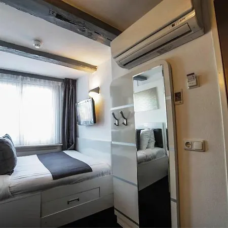 Hotel Cc 3*